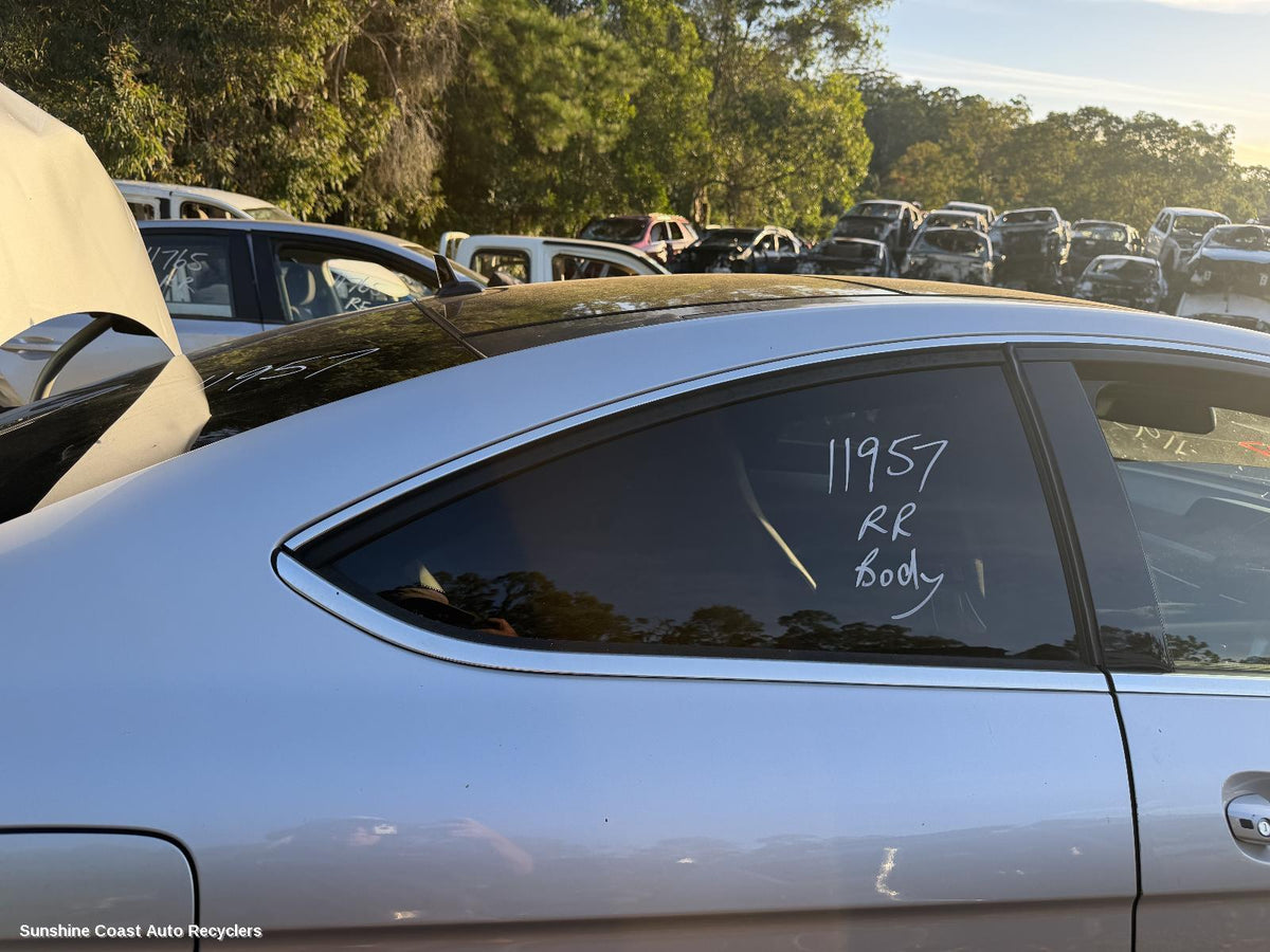 2011-2015 Mercedes C Class Right Rear Side Glass