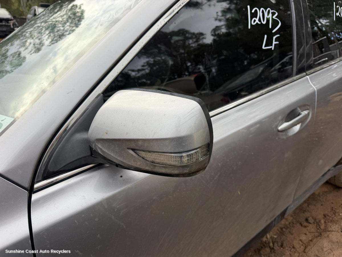2009-2011 Subaru Outback Left Door Mirror