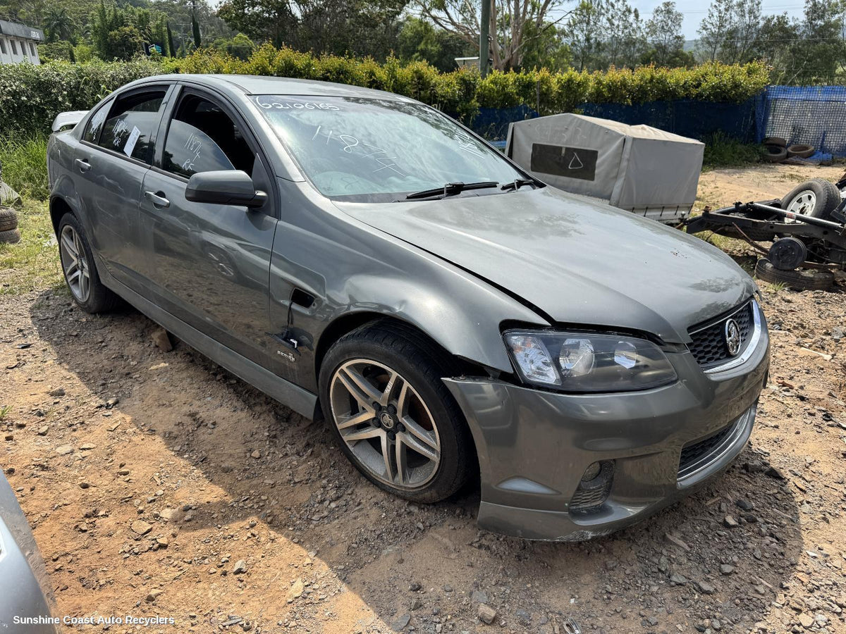 2010-2013 Holden Commodore Left Headlamp