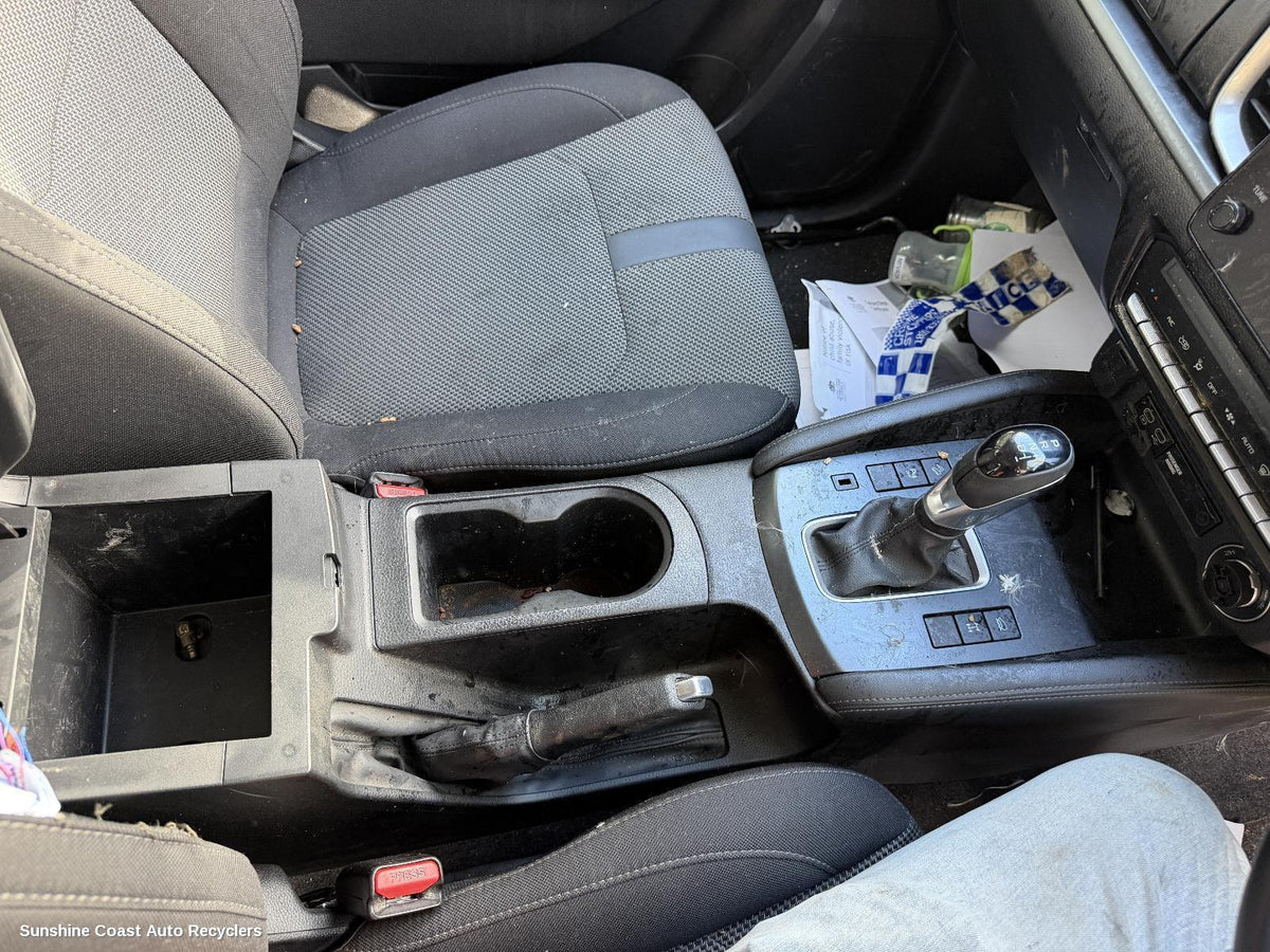 2020-2026 Mazda Bt50 Handbrake Lever