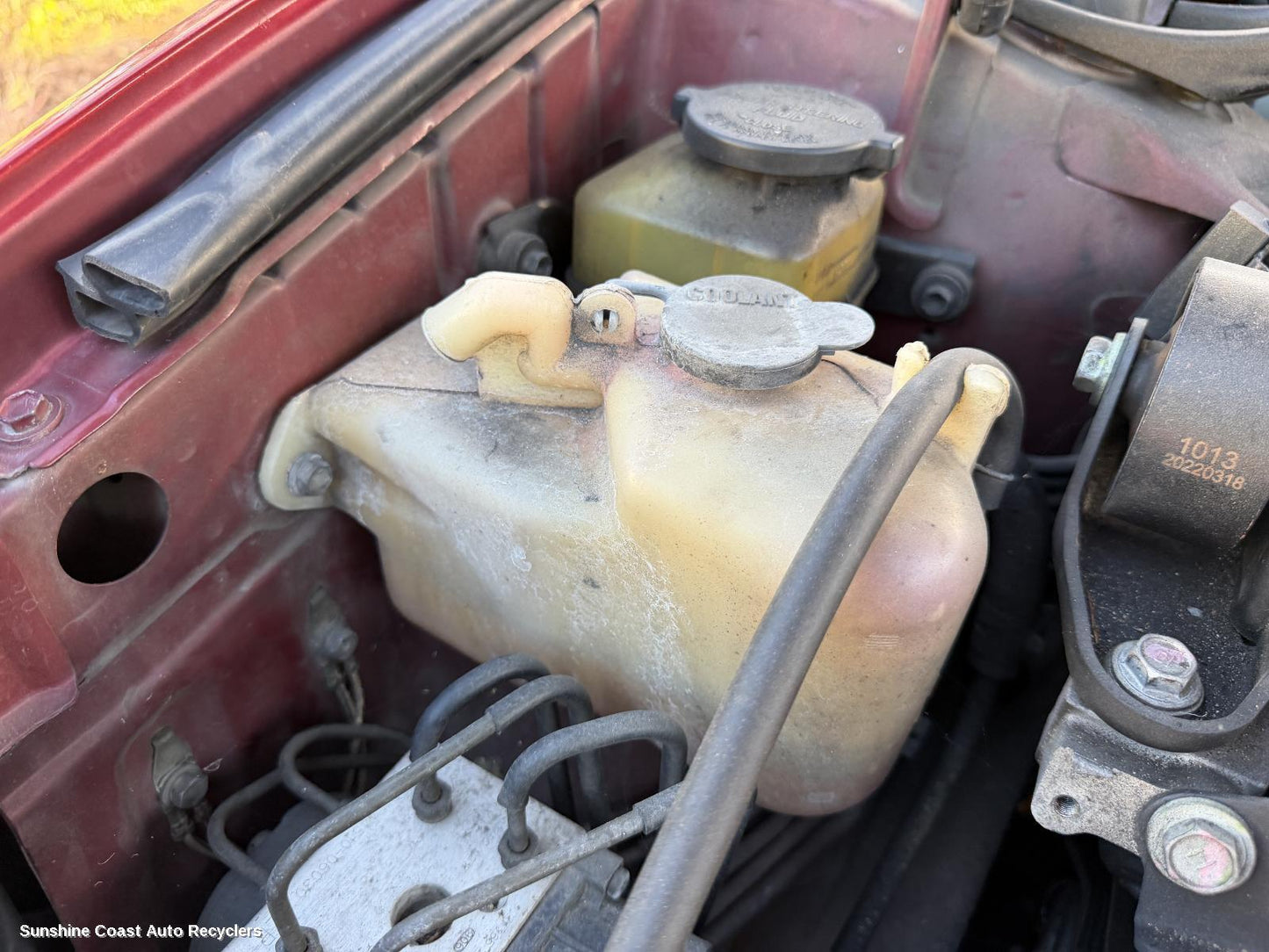 2002-2006 Toyota Camry Overflow Bottle
