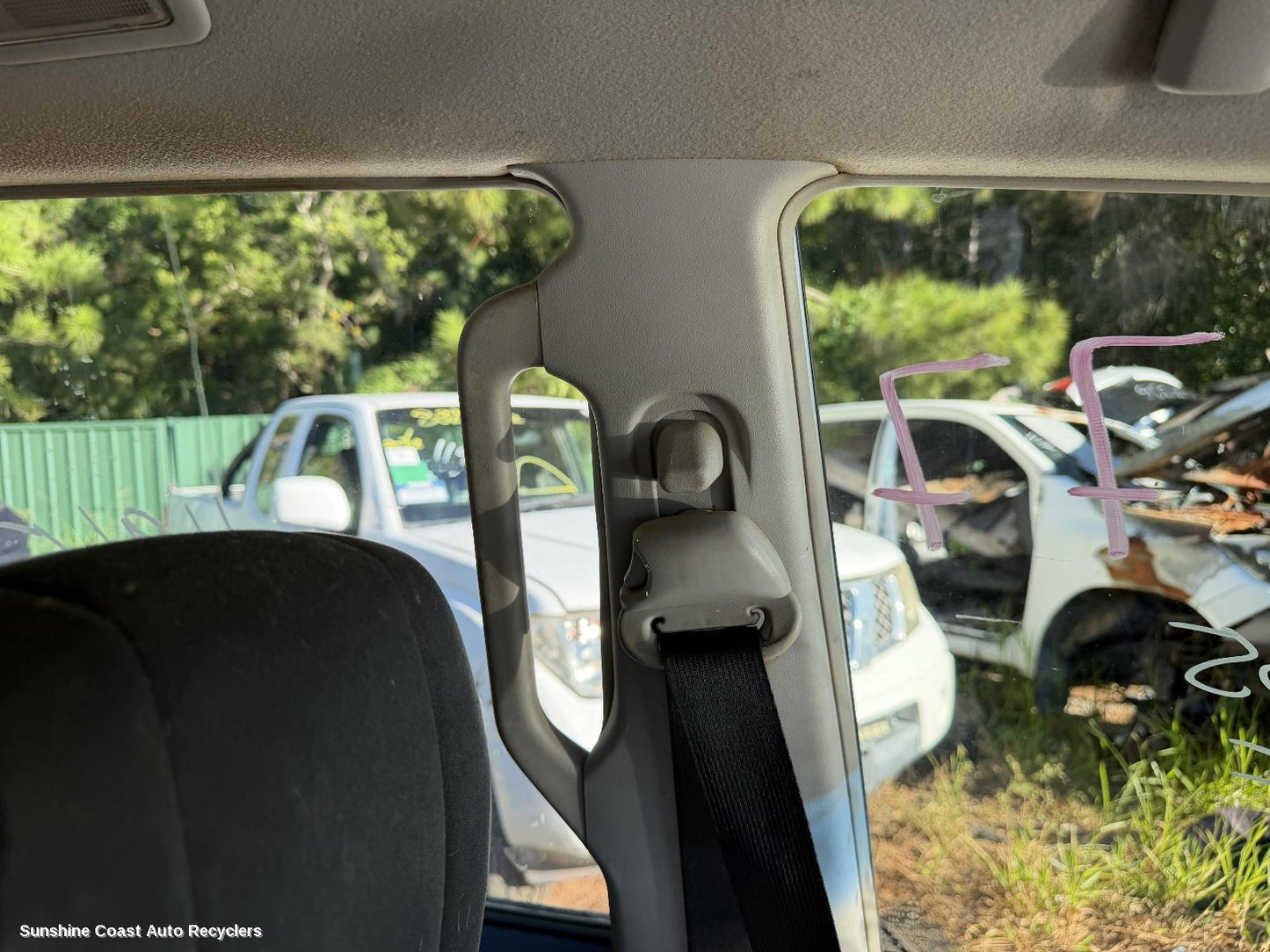 2006-2014 Mitsubishi Pajero Grab Handle