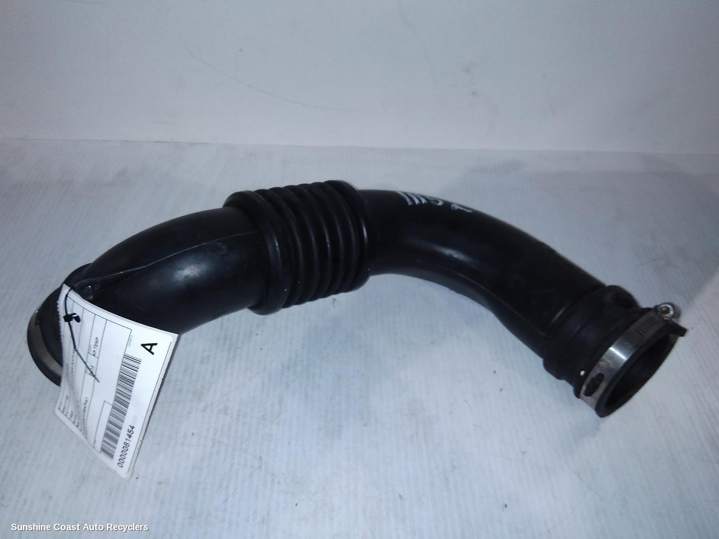 2012 Jeep Compass Air Cleaner Duct Hos