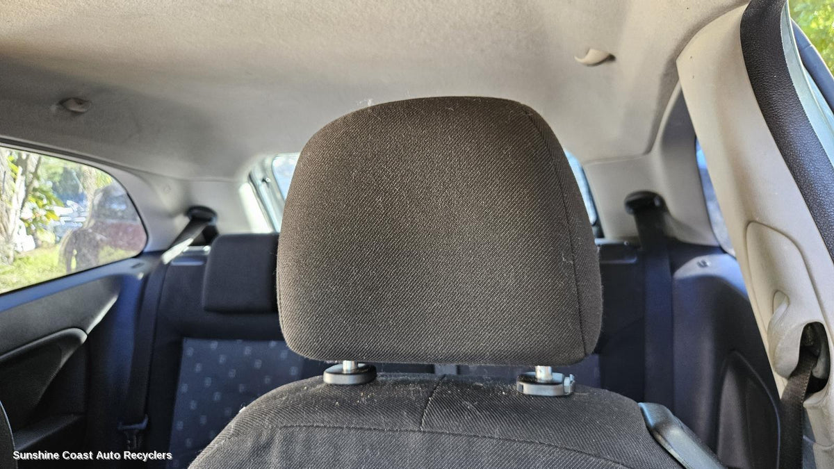 2004-2008 Ford Fiesta Headrest