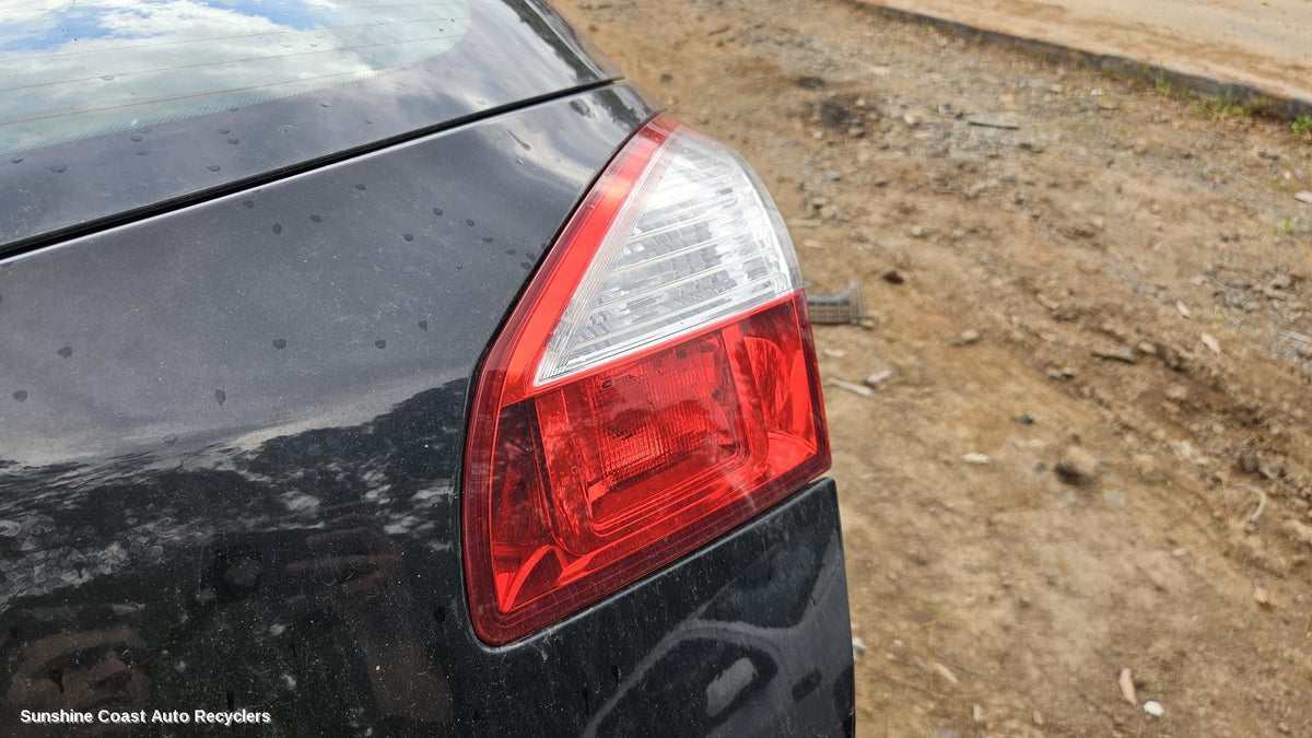 2010-2016 Renault Megane Rear Garnish