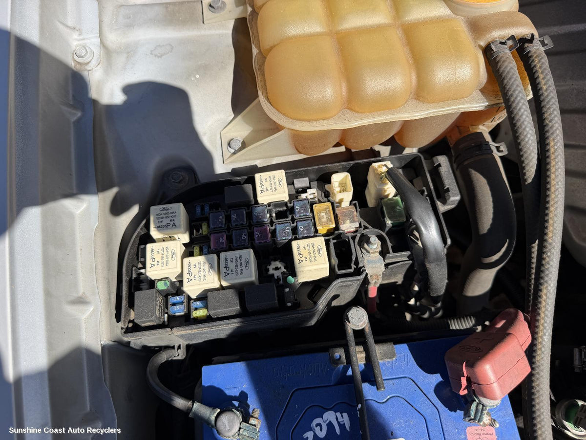 2002-2010 Ford Falcon Fuse Box