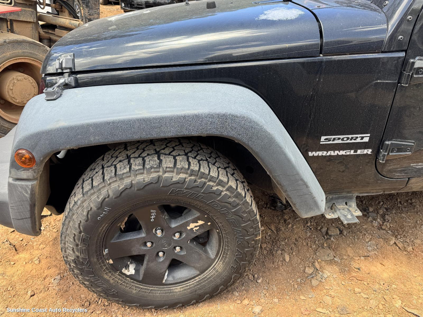 2013 Jeep Wrangler Left Guard