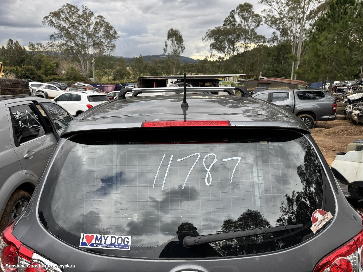 2011 Hyundai Santa Fe Rear Spoiler