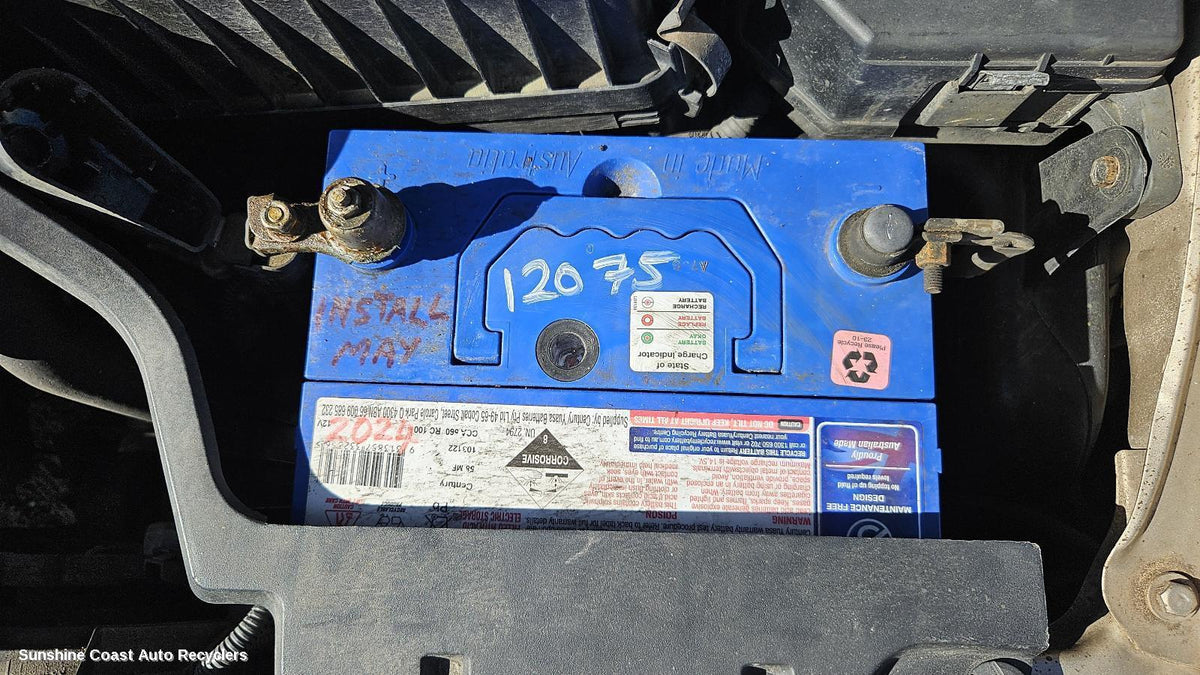 2000-2003 Hyundai Elantra Battery Terminal