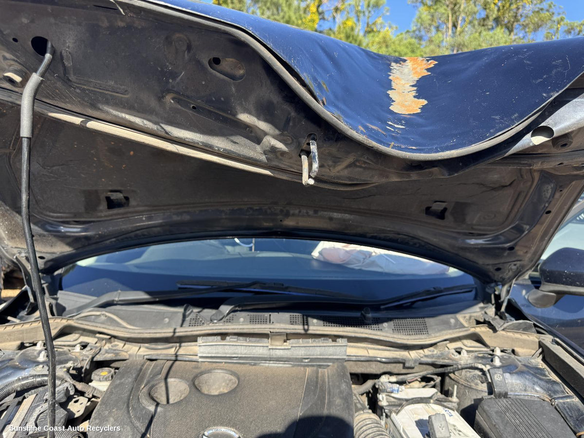2012-2017 Mazda Cx5 Plenum Chamber