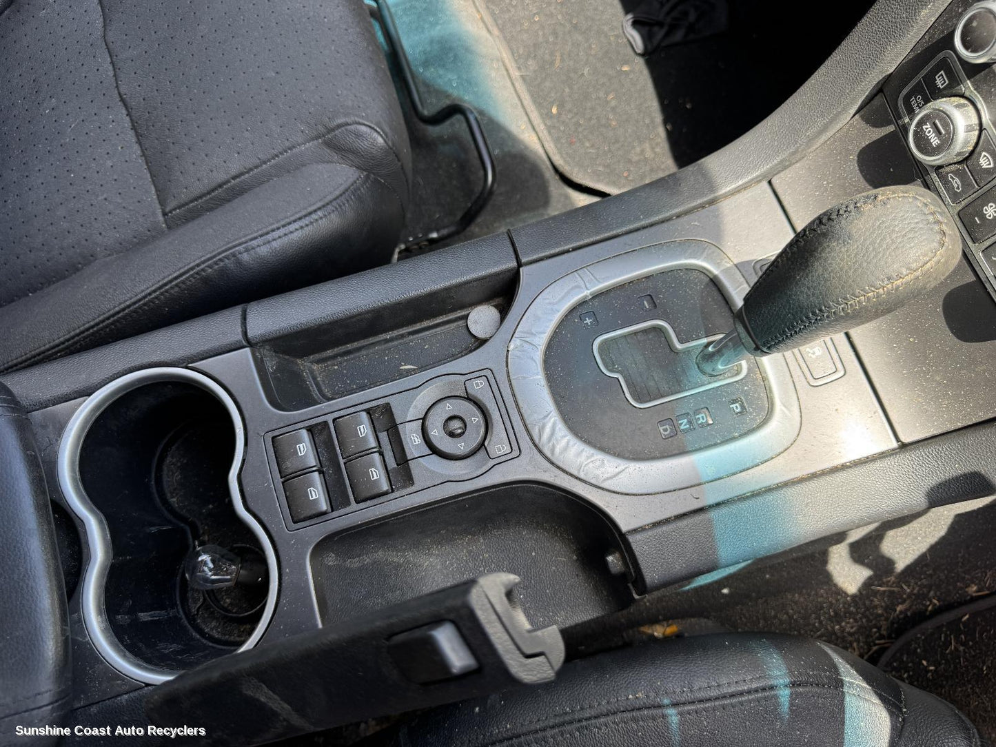 2010 Holden Commodore Console