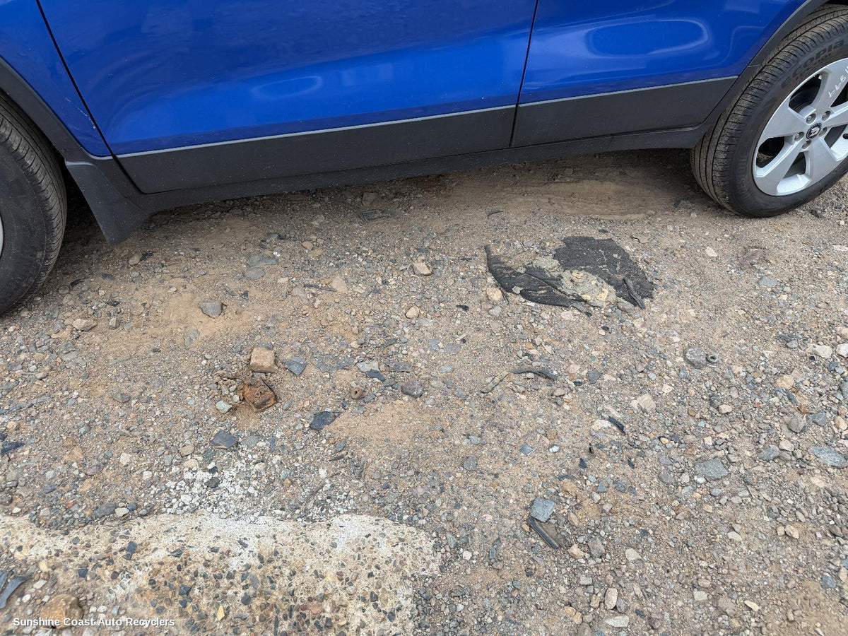 2013-2020 Holden Trax Side Step Skirt