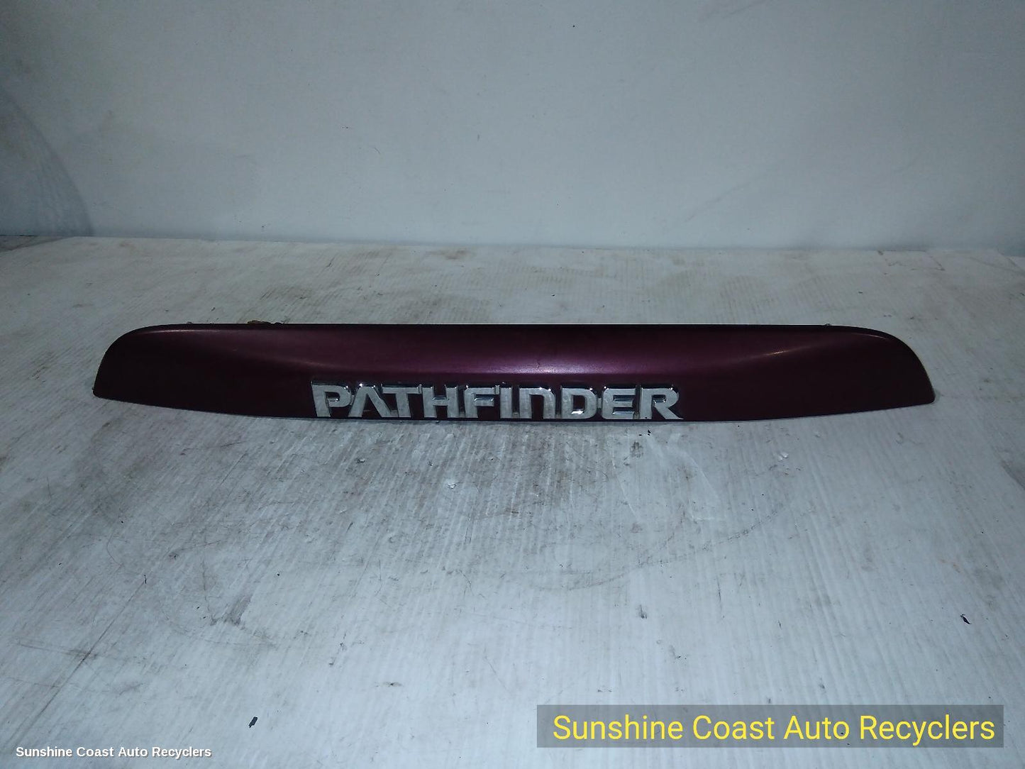 2001 Nissan Pathfinder Rear Garnish