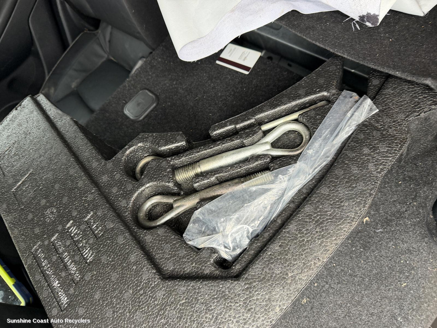 2007-2014 Nissan Dualis Jack Tool Kit