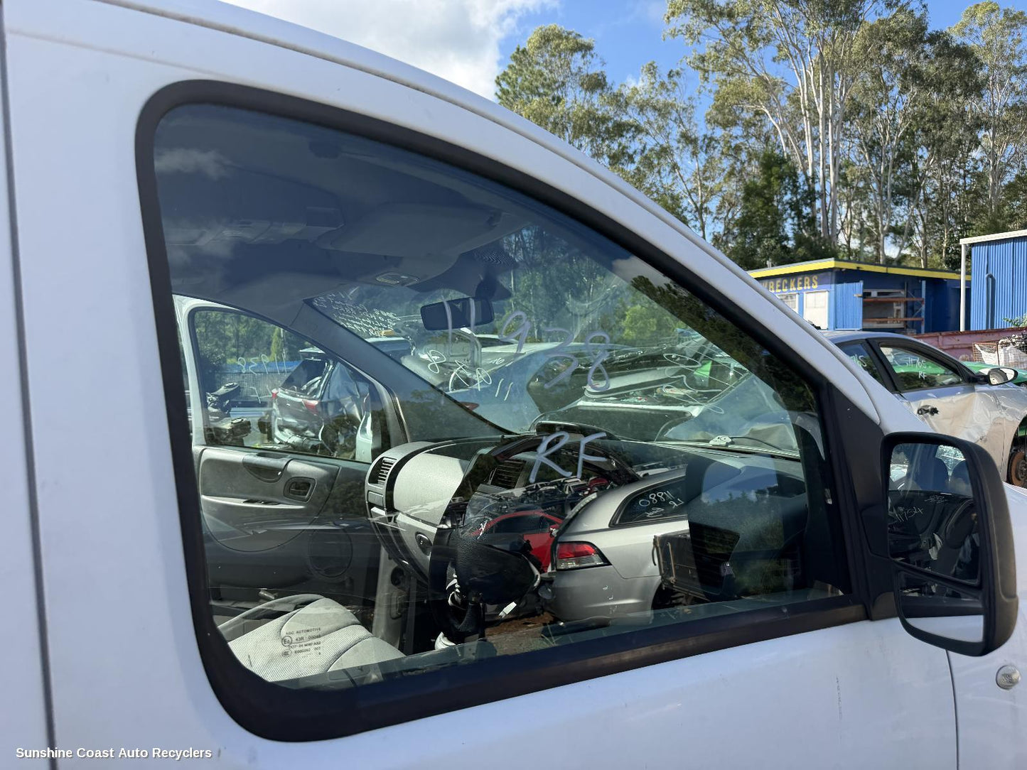 2008-2015 Peugeot Expert Right Front Door Window