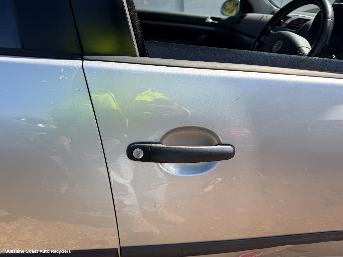 2004-2009 Volkswagen Golf Door Handle