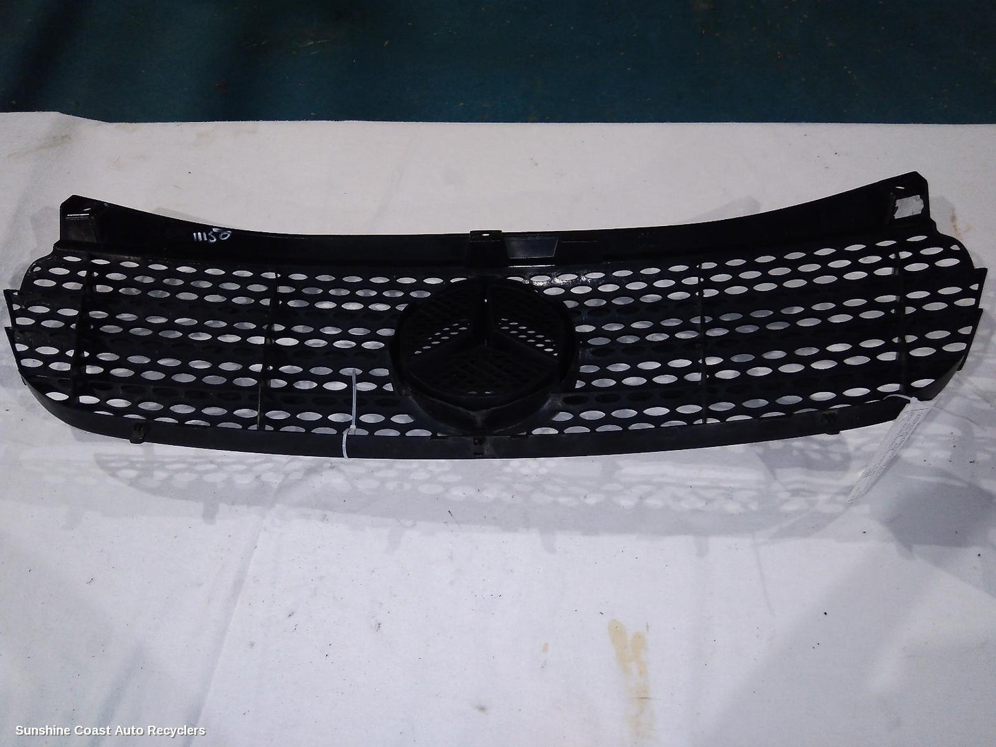 2008 Mercedes Vito Grille