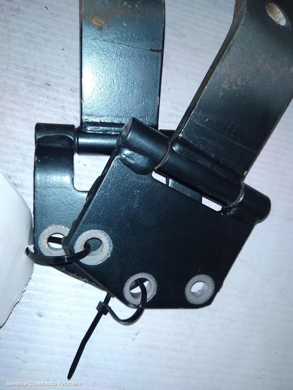 1997-2017 Nissan Patrol Bootlid Tgate Hinge