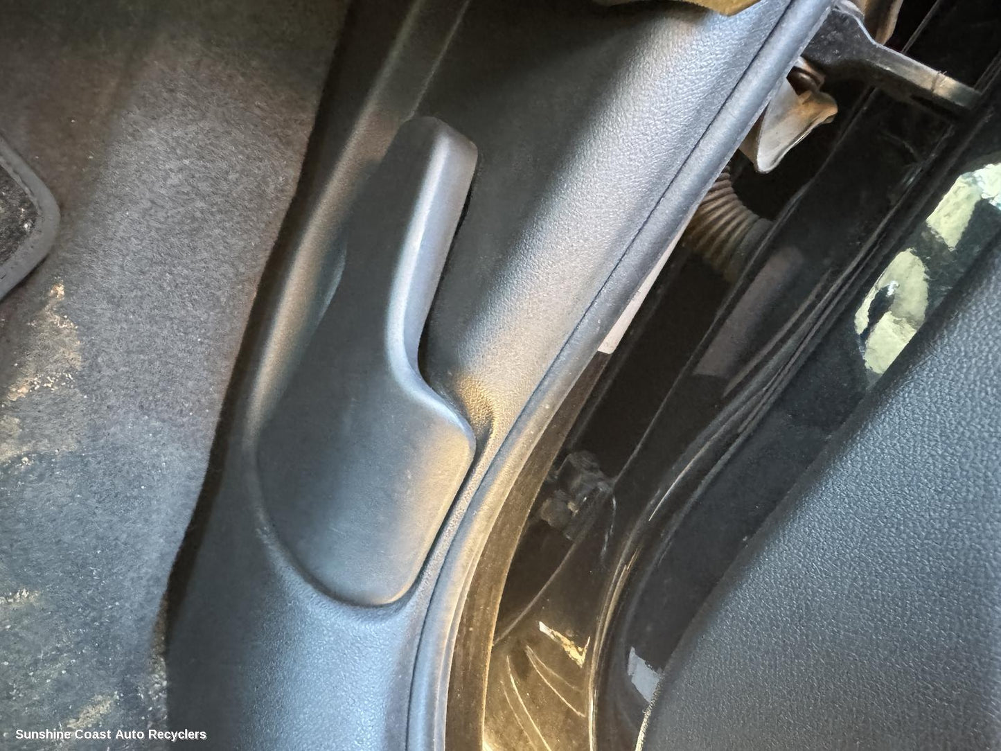 2011 Audi A1 Bonnet Release
