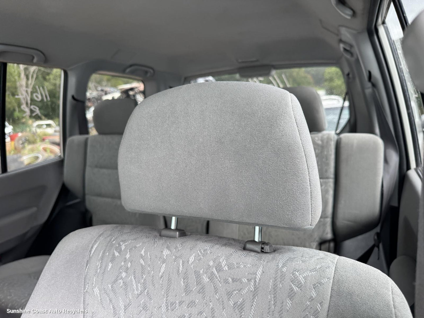 2002 Mitsubishi Pajero Headrest
