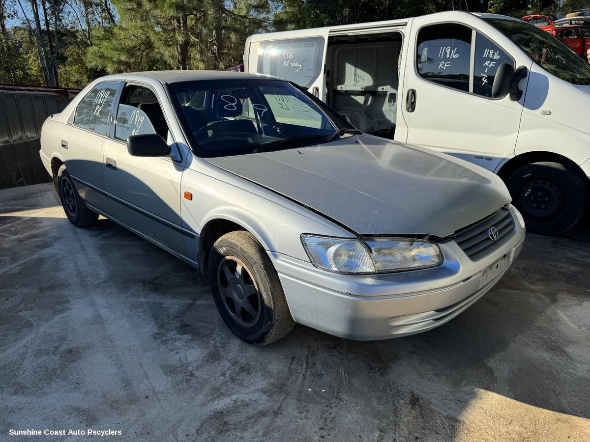 1997-2002 Toyota Camry Bonnet