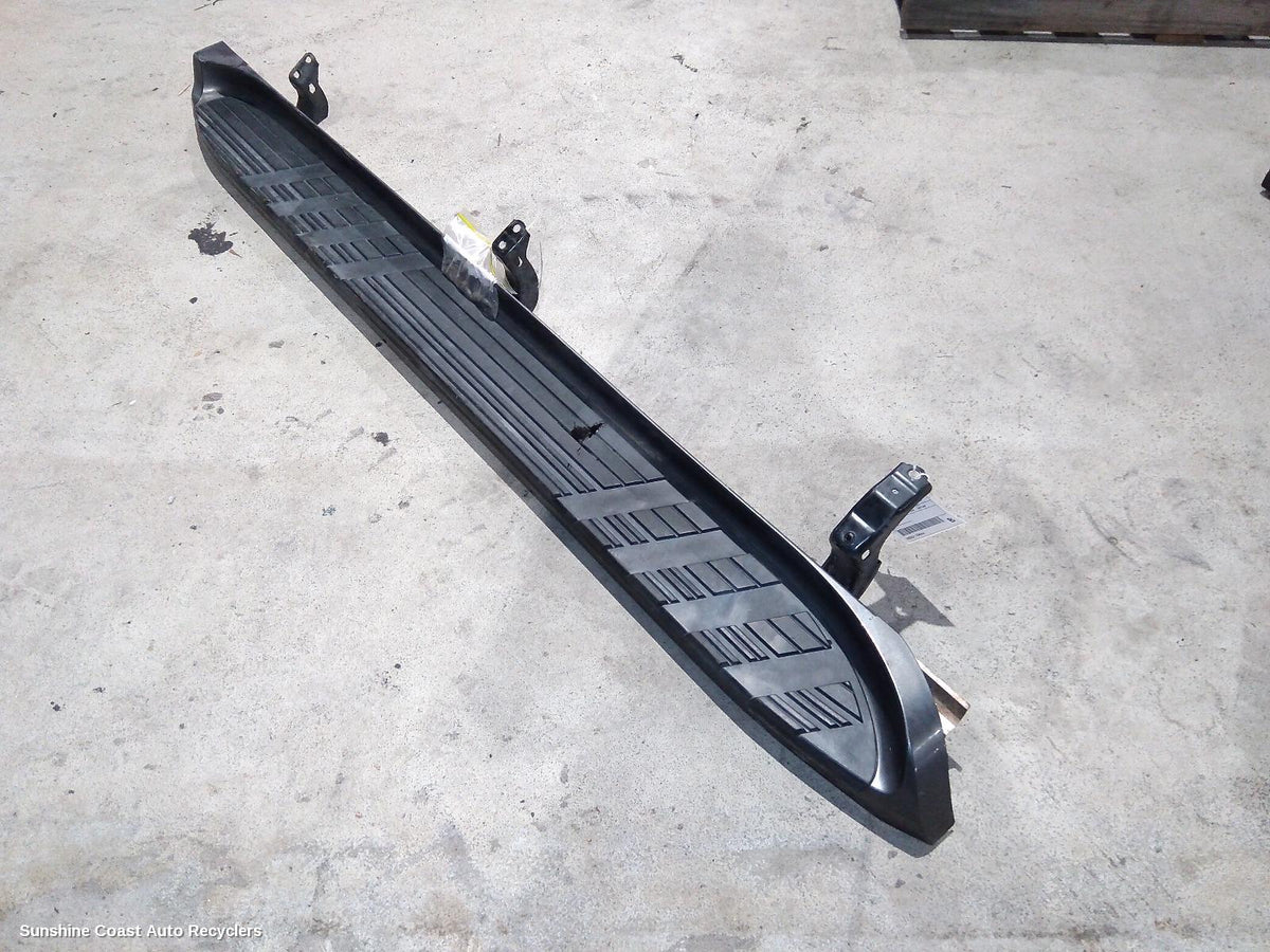 2003-2009 Toyota Prado Side Step Skirt