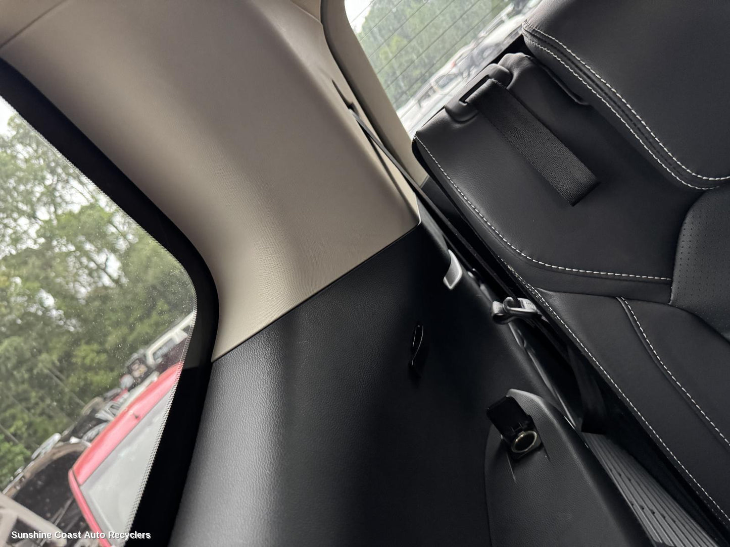 2022 Ldv D90 Seatbelt Stalk