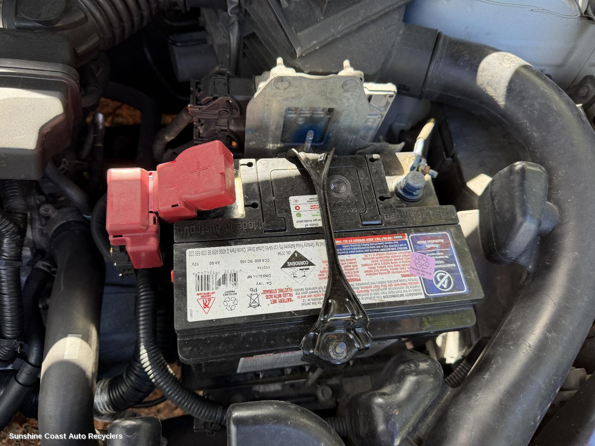 2007-2014 Nissan Dualis Battery Terminal