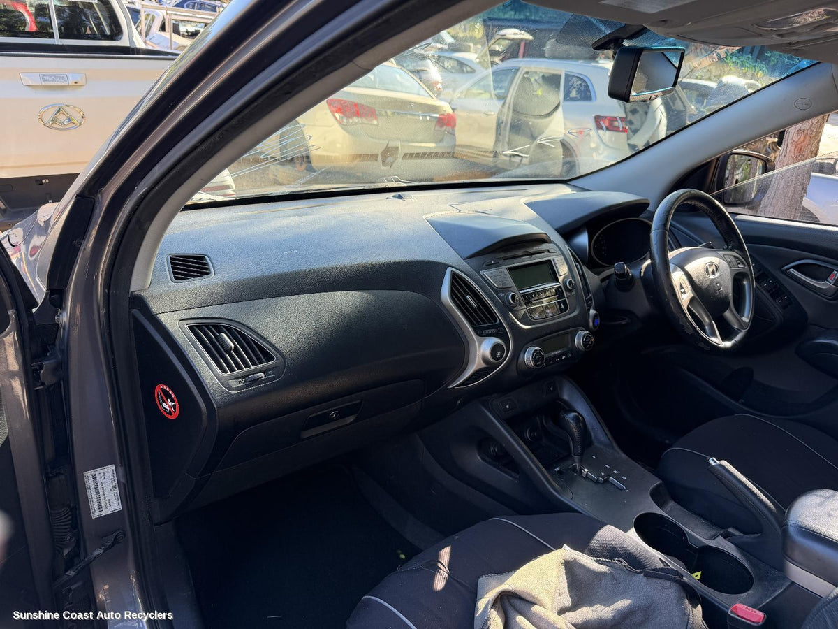 2009-2016 Hyundai Ix35 Misc