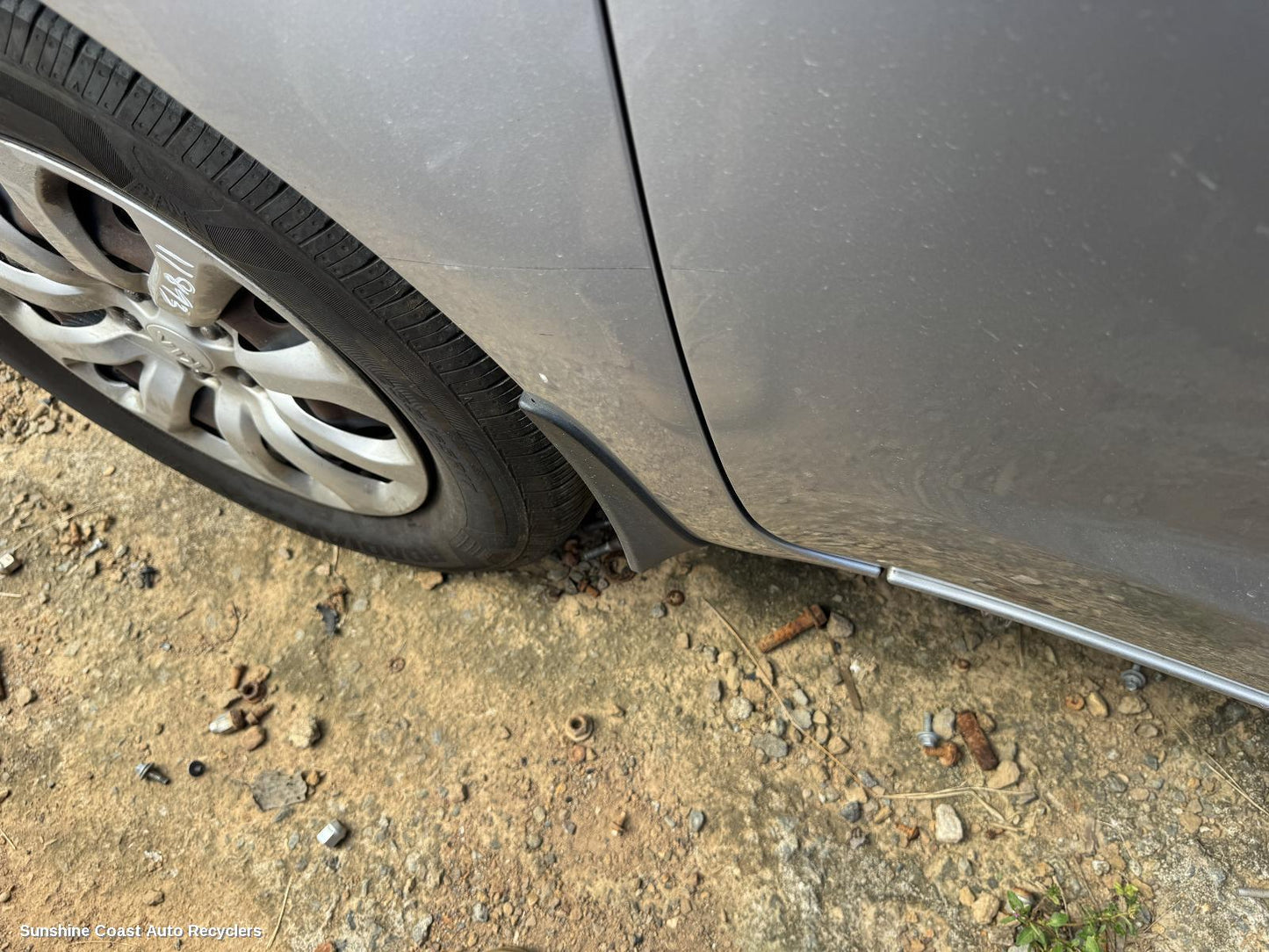 2015 Kia Carnival/grand Carnival Mud Flaps