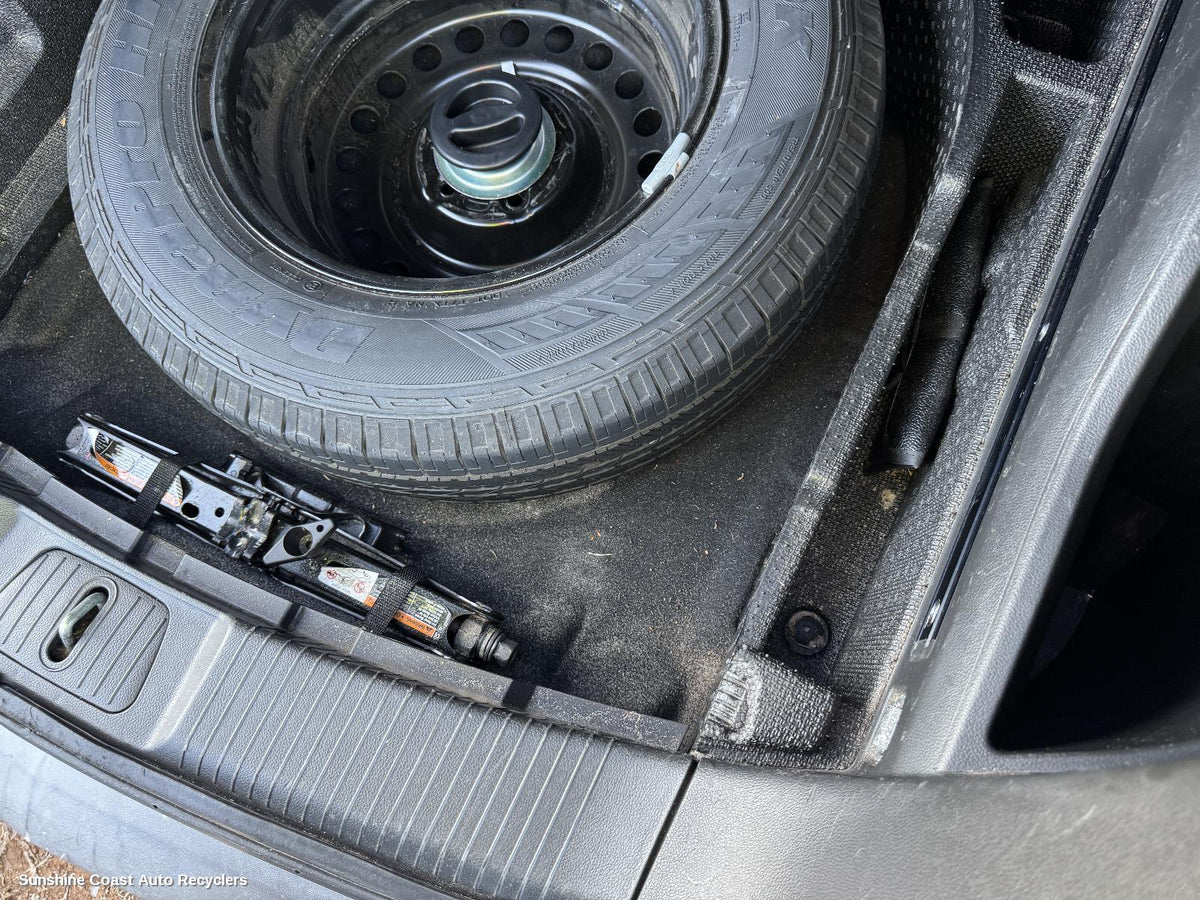 2011-2015 Holden Captiva Jack Tool Kit