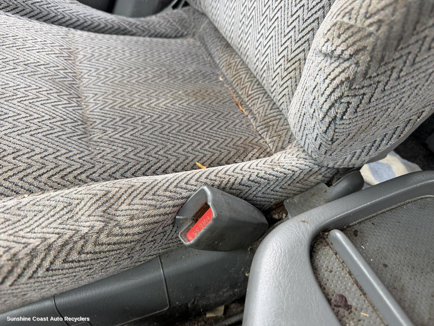 1995-1999 Honda Crv Seatbelt Stalk