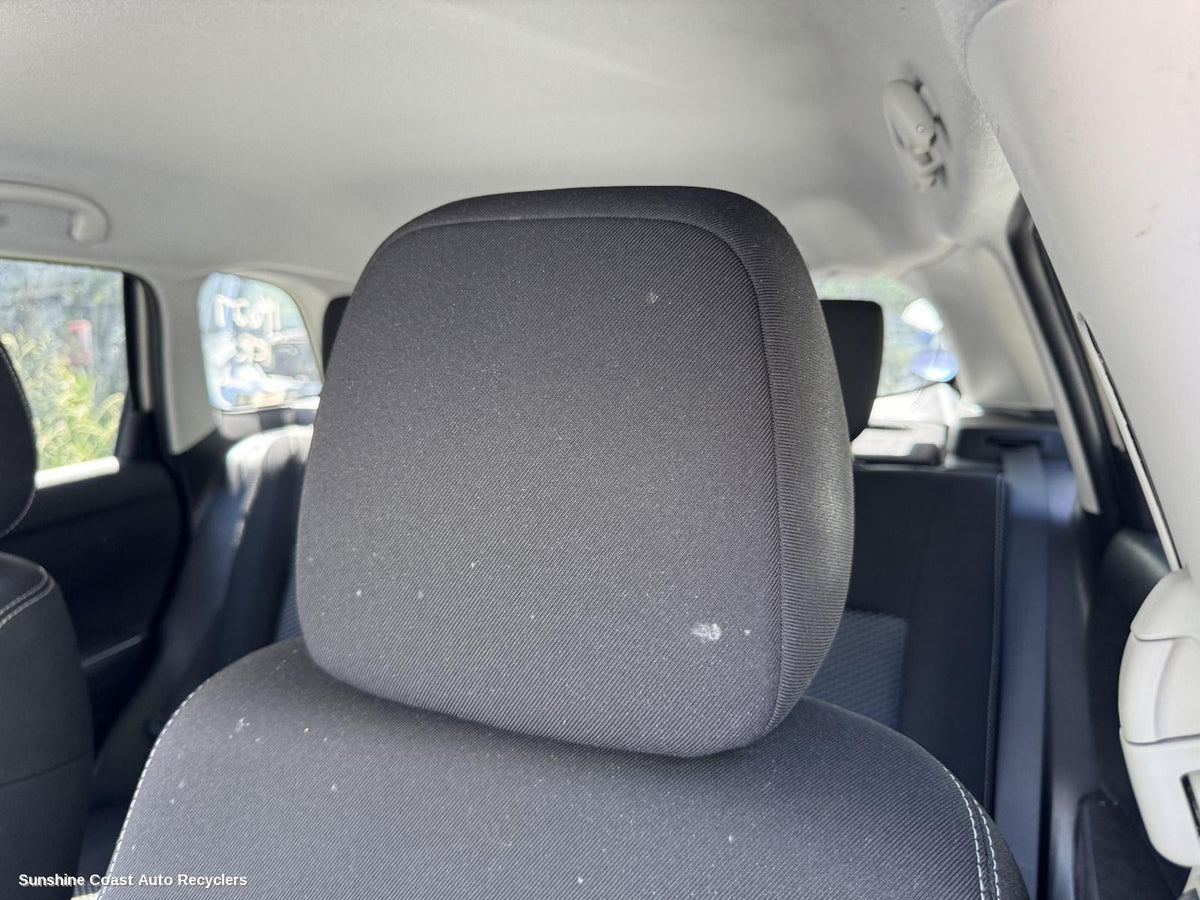 2015-2026 Suzuki Vitara Headrest