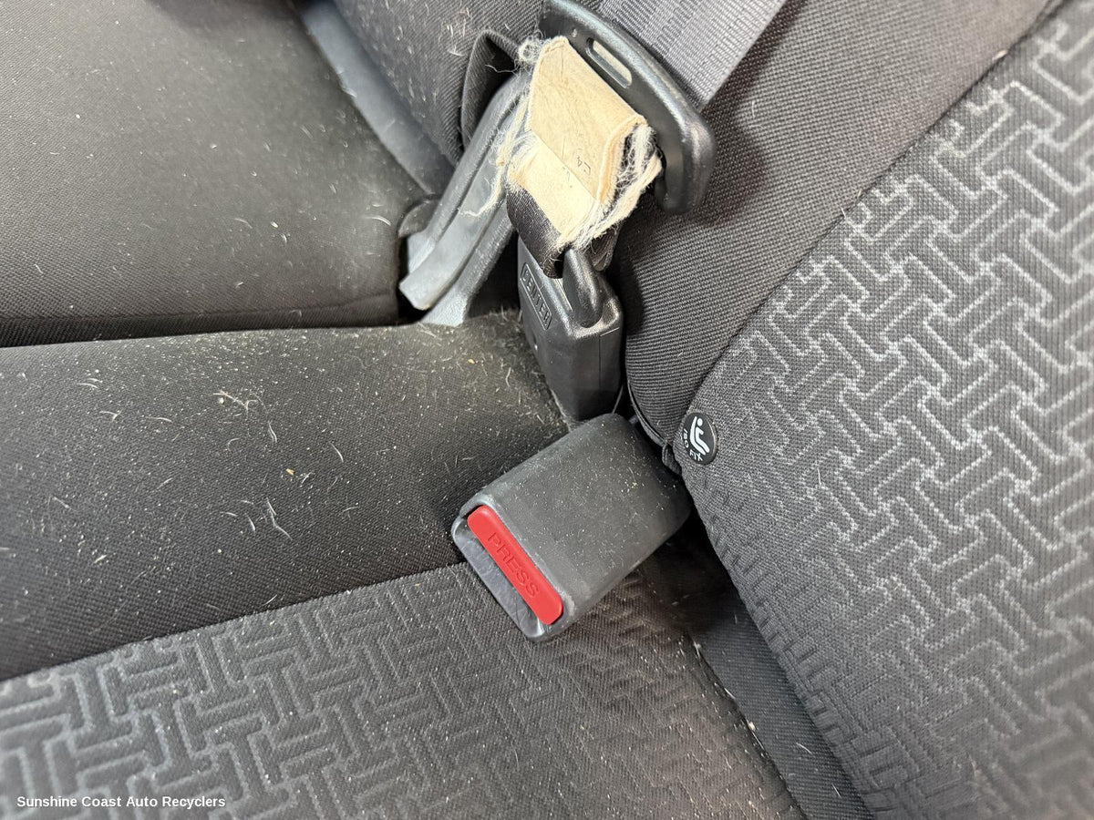 2016-2020 Holden Colorado Seatbelt Stalk