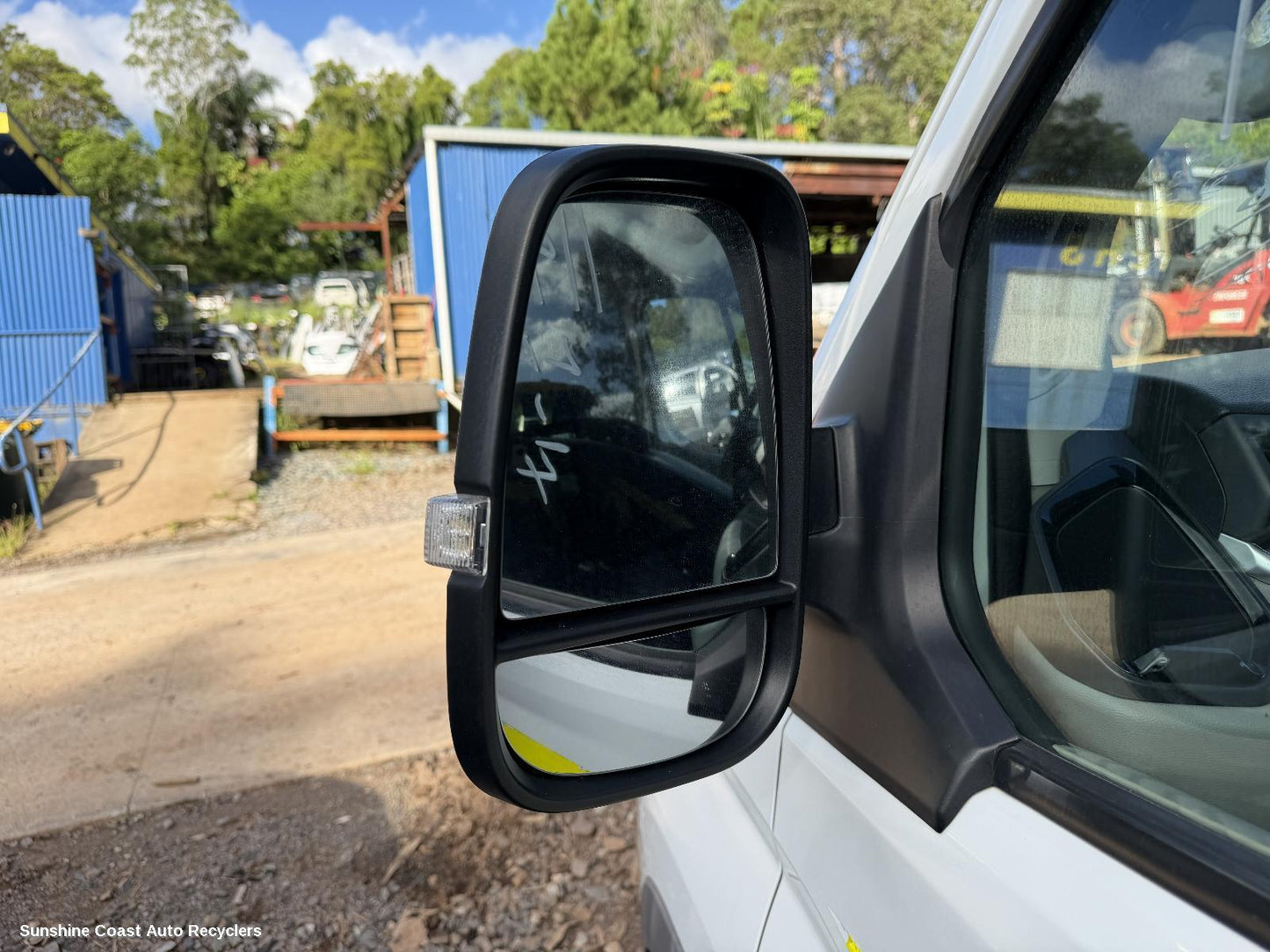 2020-2026 Ldv Deliver 9 Left Door Mirror