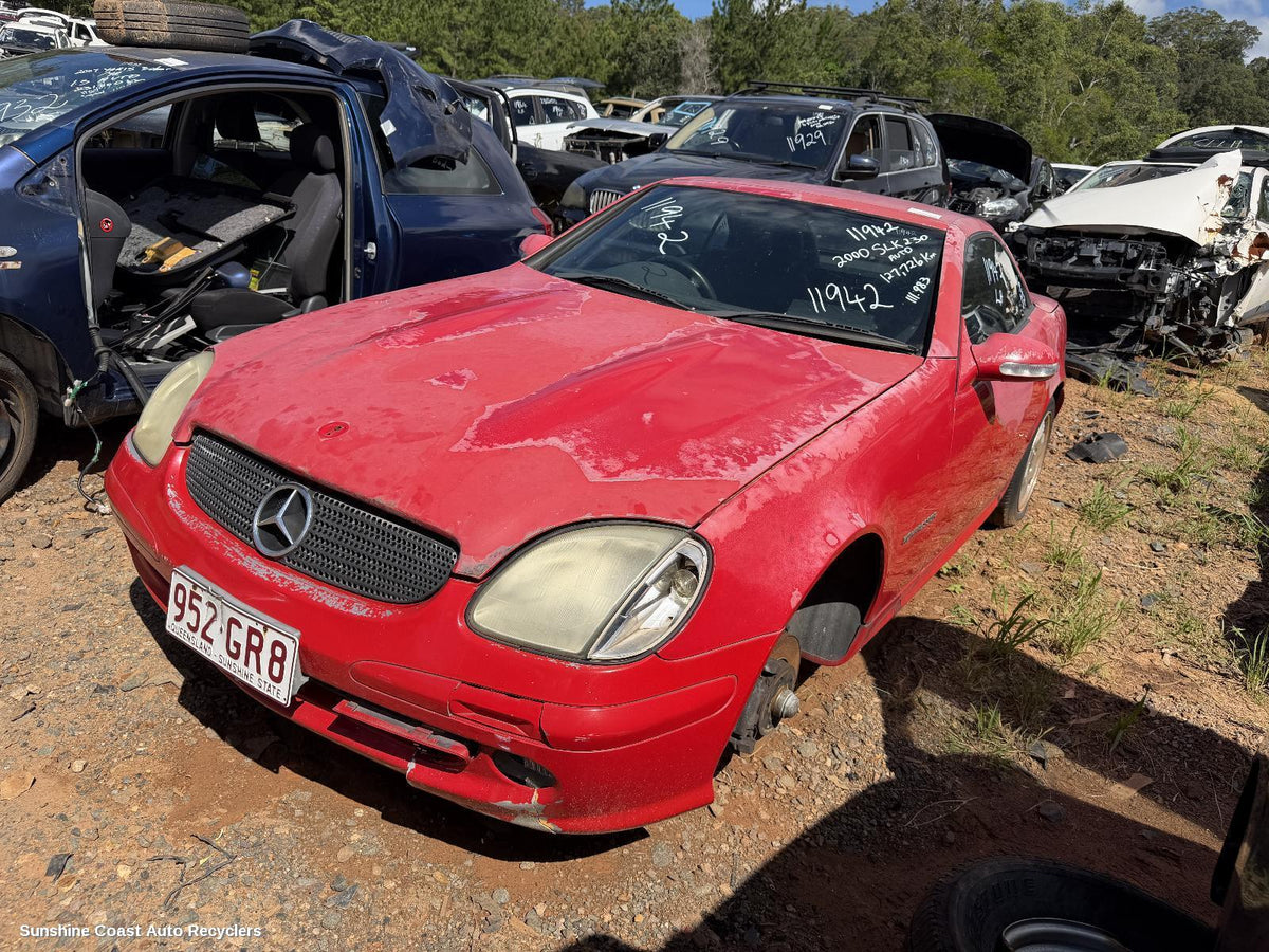 1997-2004 Mercedes Slk Battery Terminal