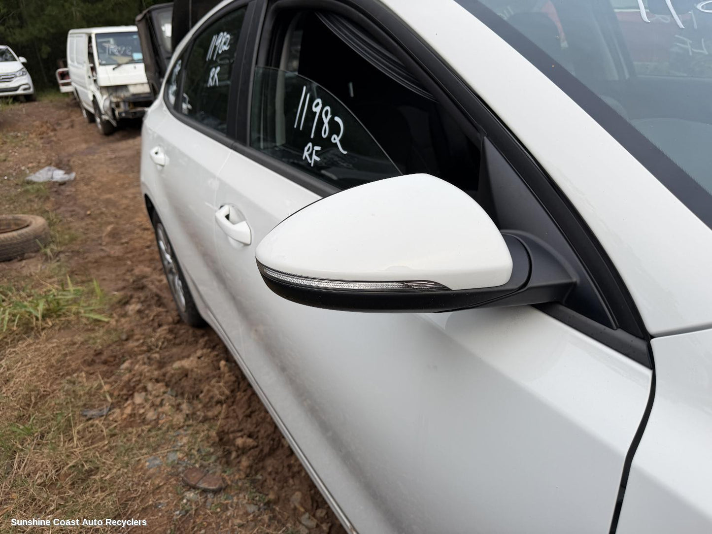 2018-2024 Kia Cerato Right Door Mirror