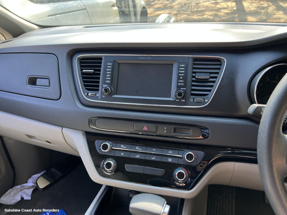 2015-2020 Kia Carnival/grand Carnival Radio Cd Dvd Sat Tv