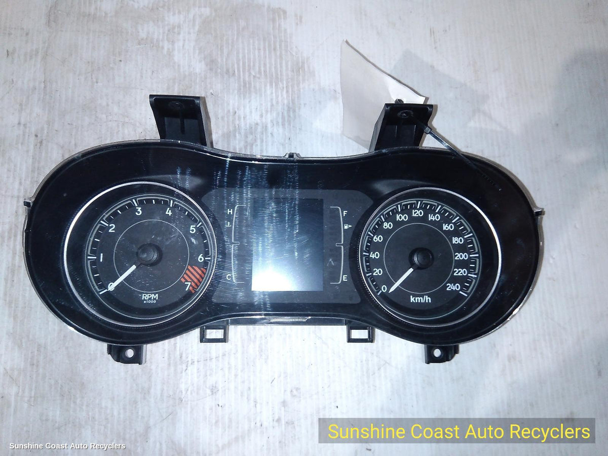 2014-2017 Jeep Cherokee Instrument Cluster