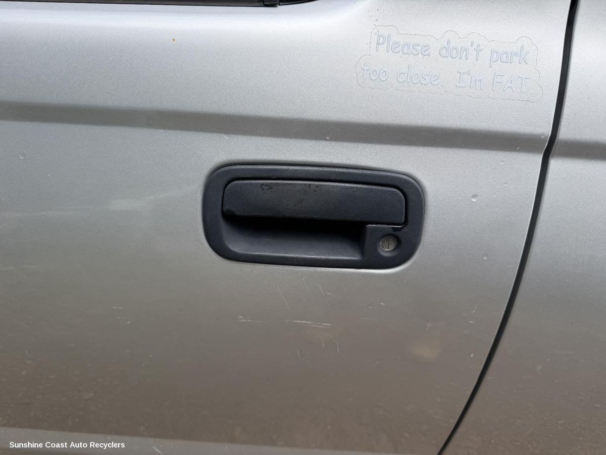 1997-2015 Nissan Navara Door Handle