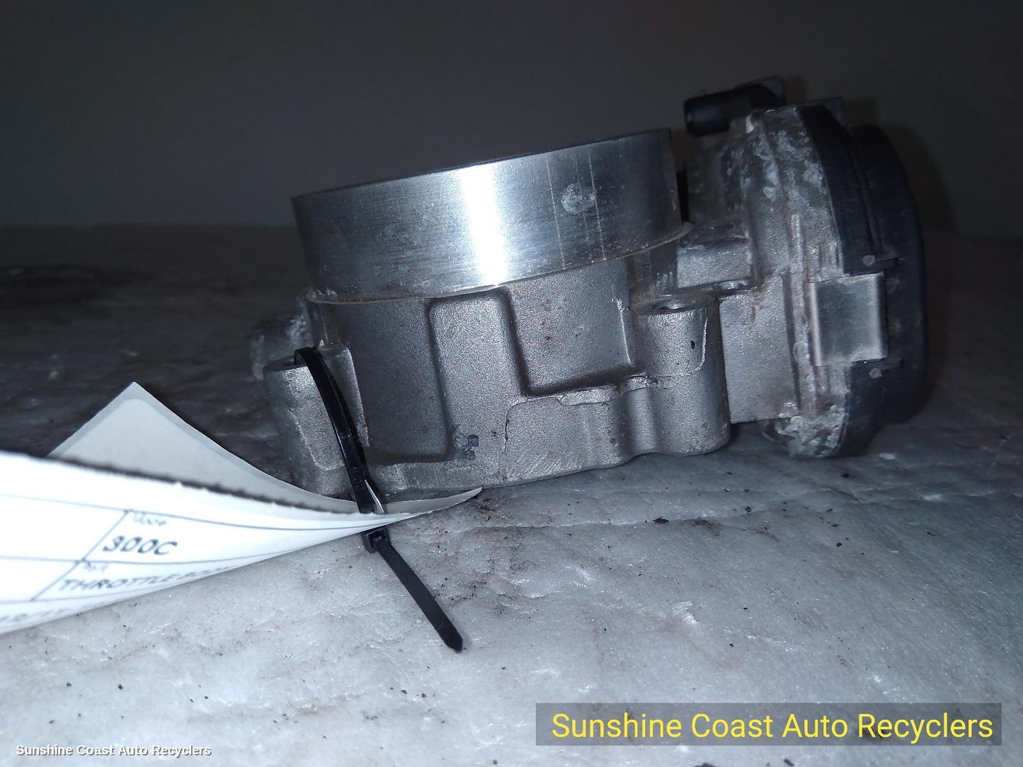 2014 Chrysler 300c Throttle Body