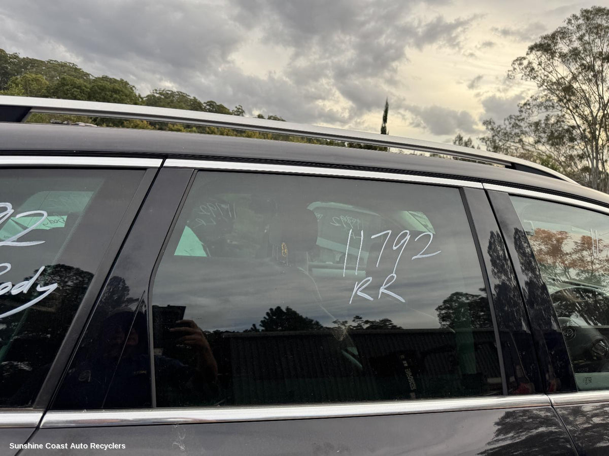 2010-2018 Volkswagen Touareg Right Rear Door Window