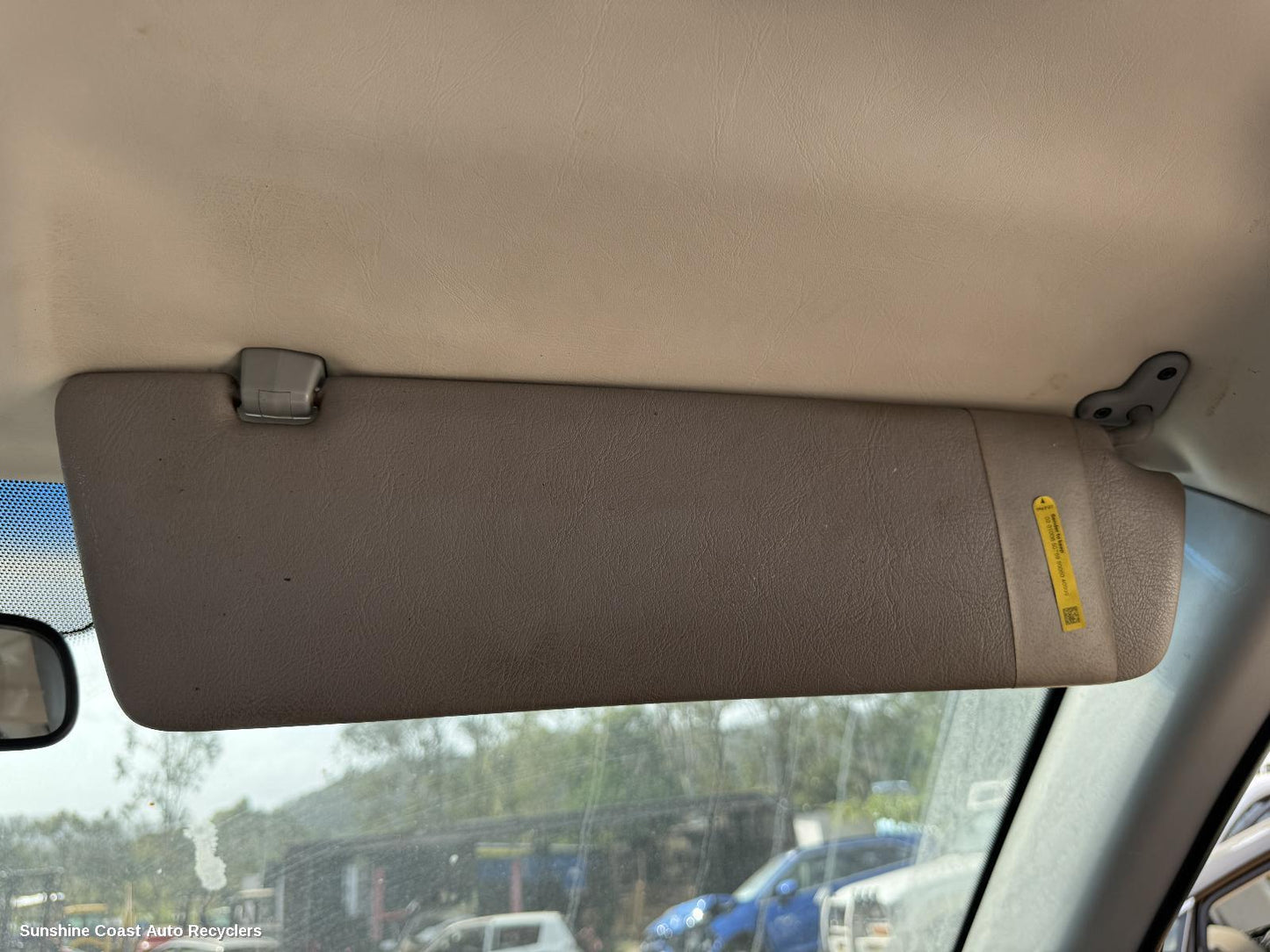 2005 Mercedes Vito Sunvisor