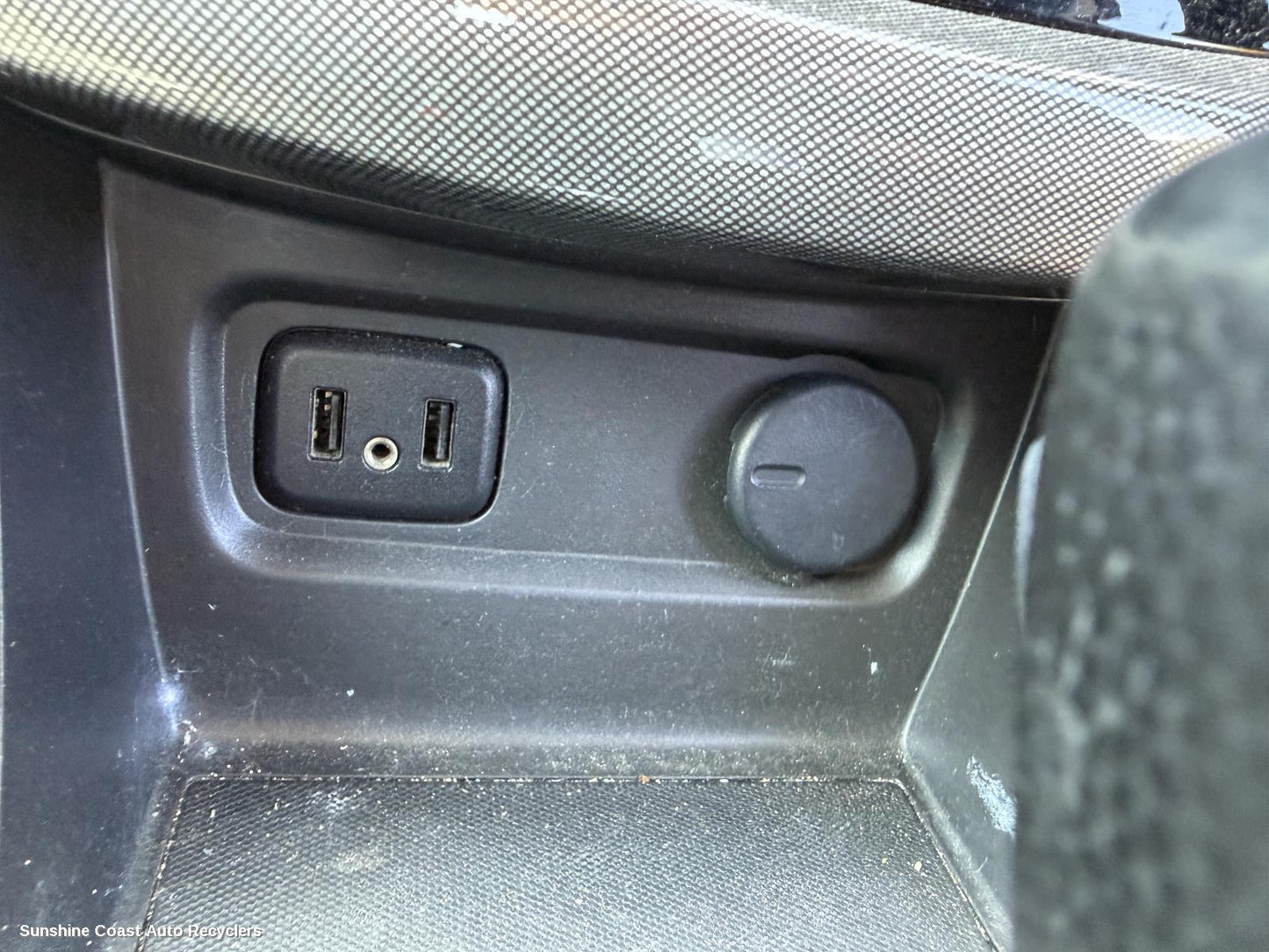 2017 Holden Captiva Misc Switch Relay