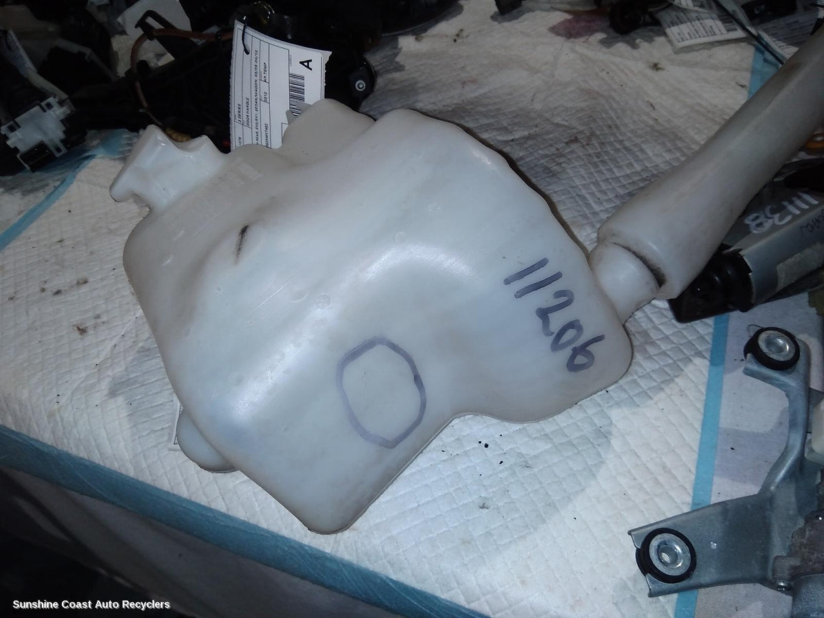 2011-2026 Renault Master Washer Bottle