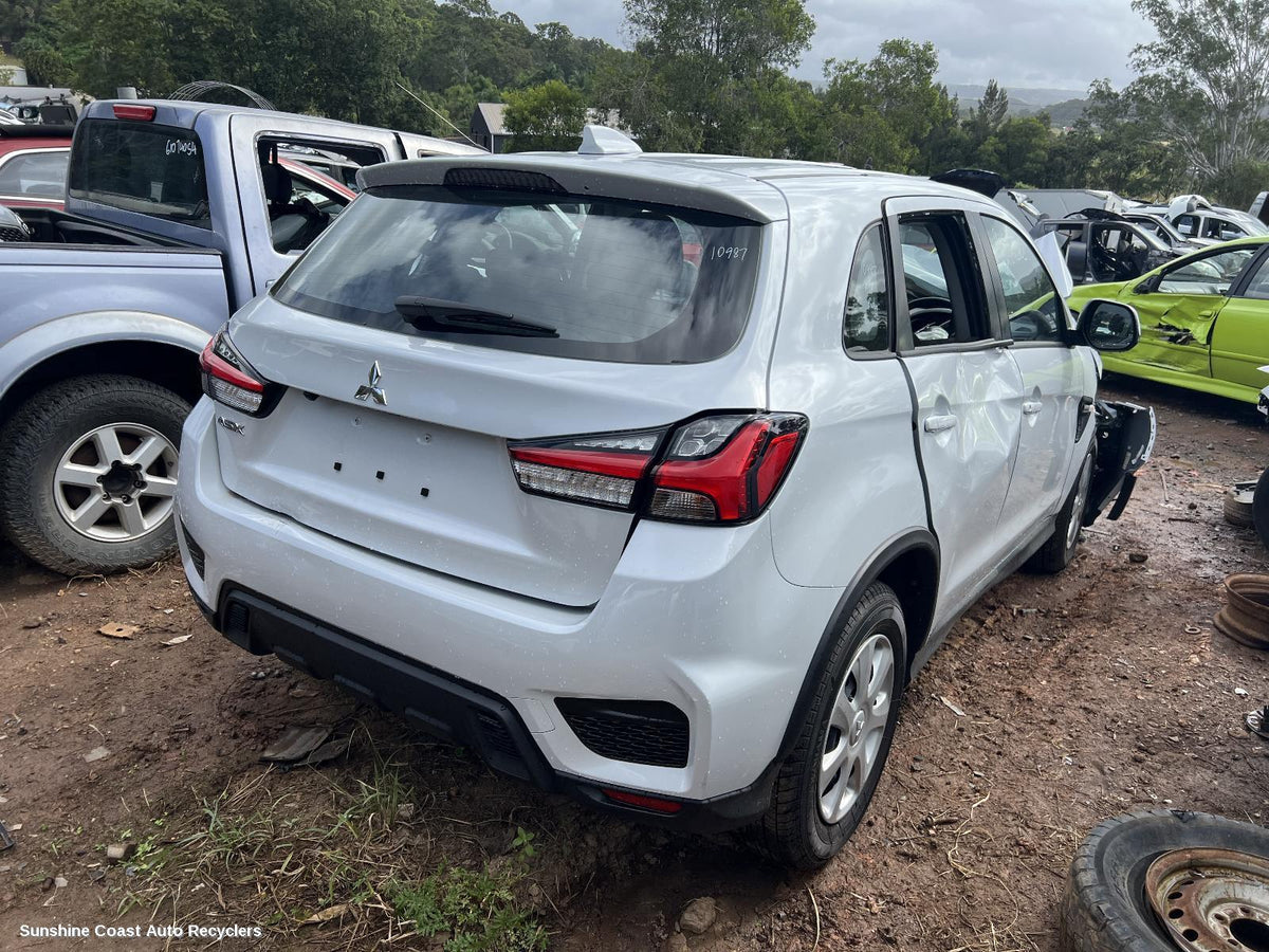 2010-2024 Mitsubishi Asx Headrest