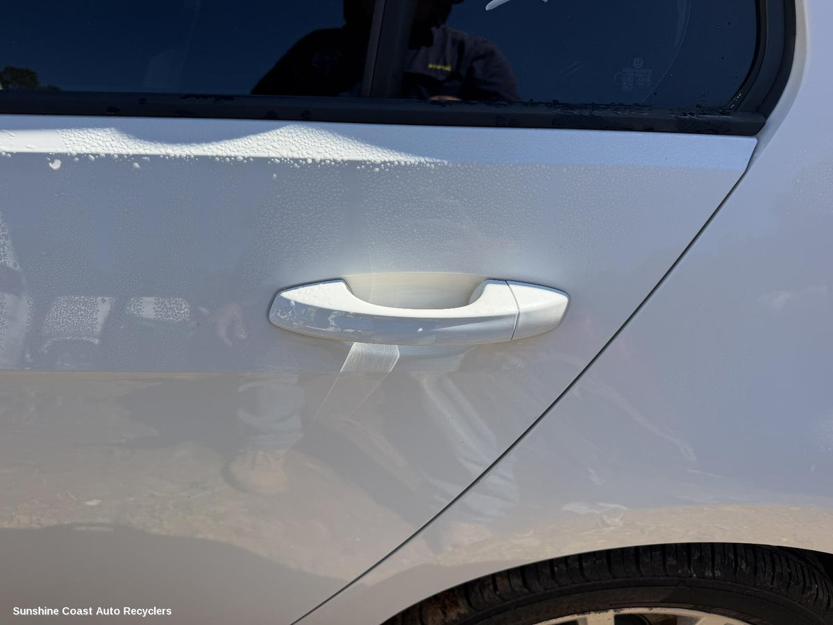 2012-2020 Volkswagen Golf Door Handle