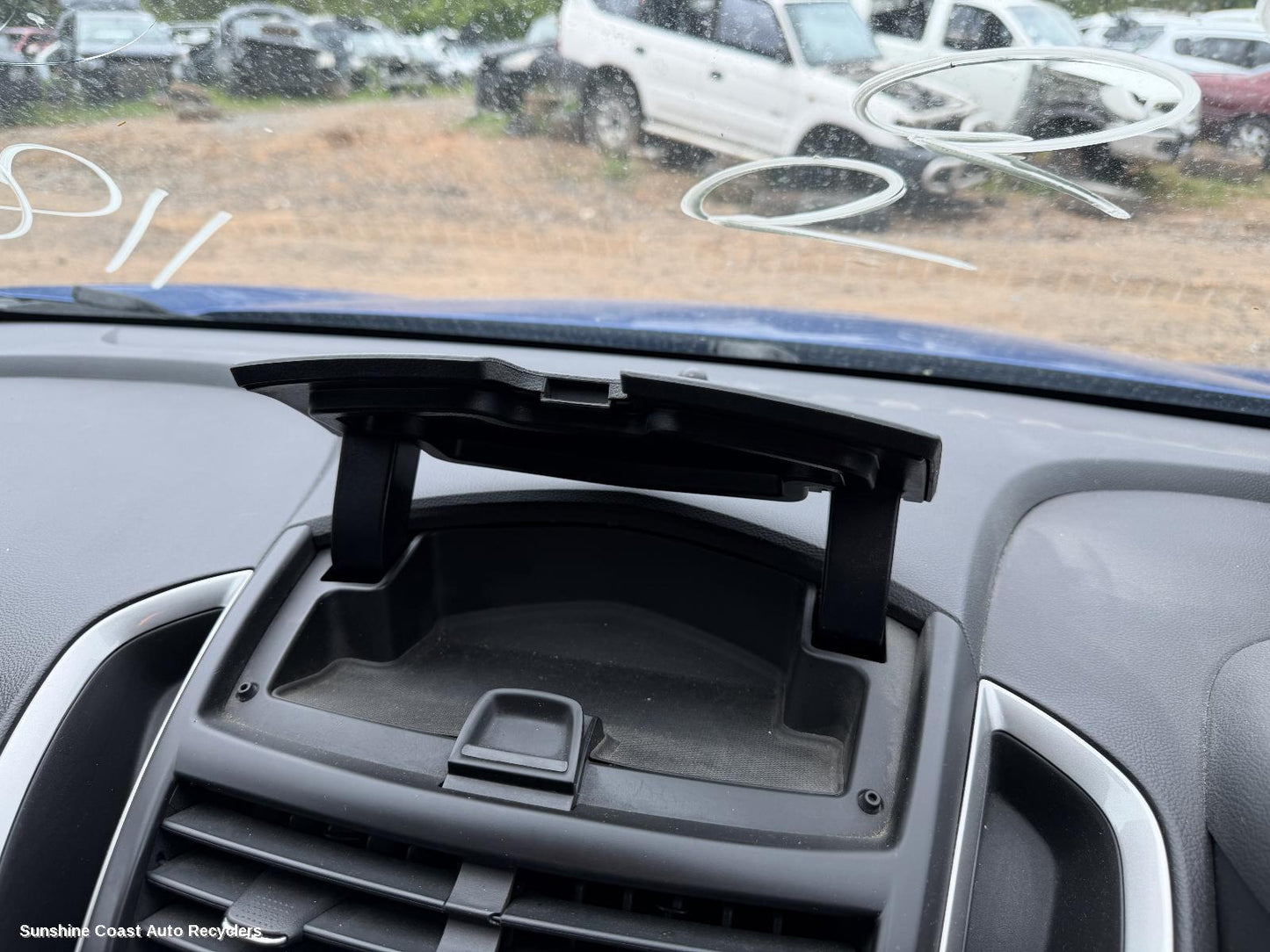 2016 Holden Trax Glove Box