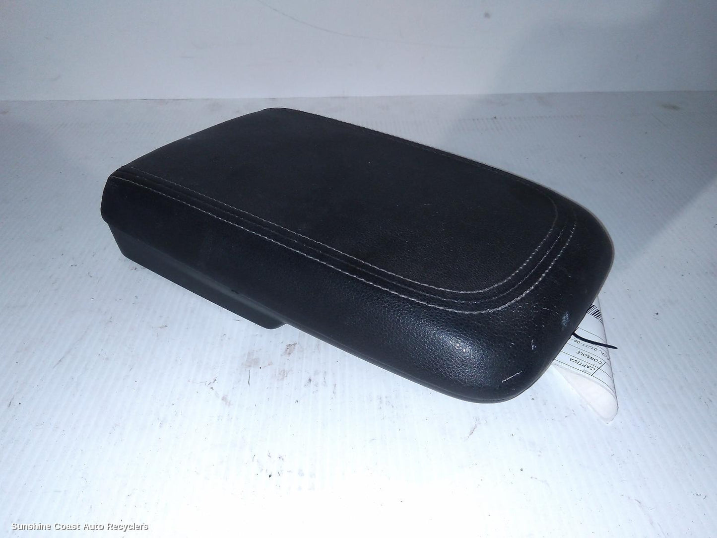 2012 Holden Captiva Console