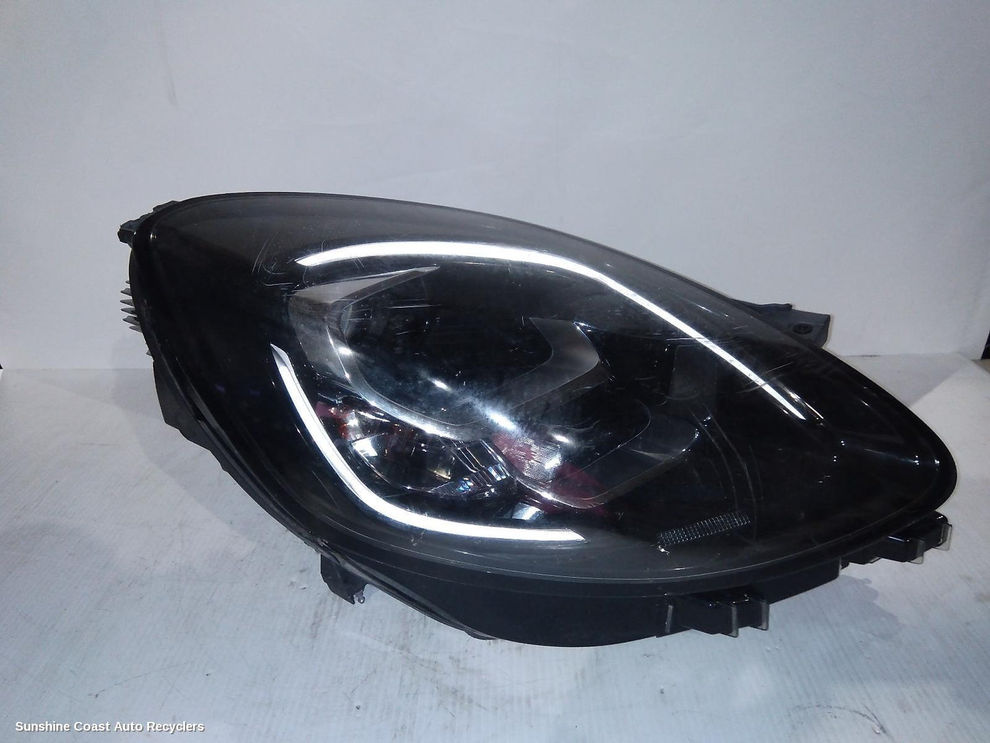 2020 Ford Puma Right Headlamp